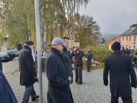 e0786342-01e5-4020-8f58-94e5986cfc30