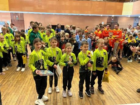 b70bcbbd-eefe-447e-ac08-618bde60ad53