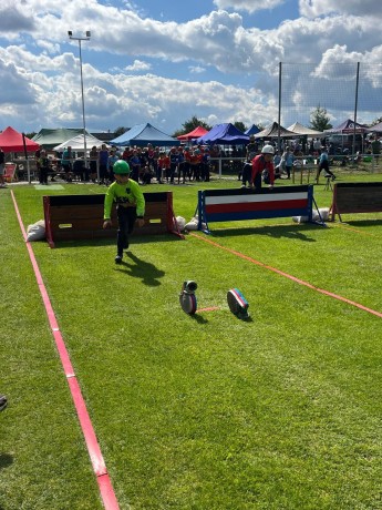 0db54fc5-d041-4fbf-84d6-ca3628b3c83b