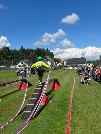 6d3991aa-4eec-4dbc-8c31-f93f12b0b40c