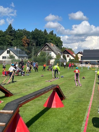 8a739b4f-cbe0-45a5-8e0d-d45c66f474ea