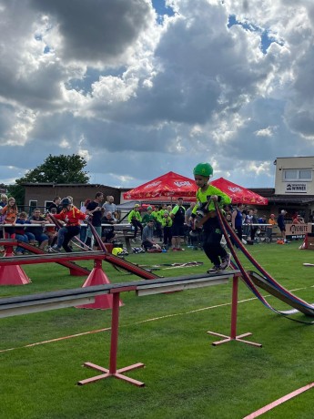 18c4c21a-d576-45d0-8653-063c7b69d076