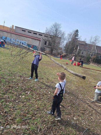 4e3d66fa-0f5e-41e5-bce8-8592db2f422e