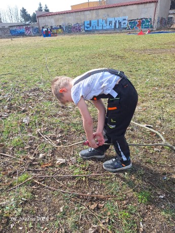 a979360a-1fb7-42e0-b054-6661984233d4