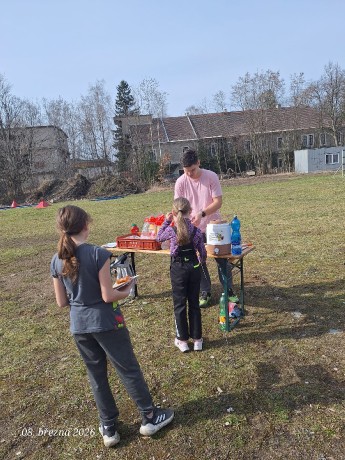 a347d71c-82bf-4b3c-83e1-cbbfe9c6abad