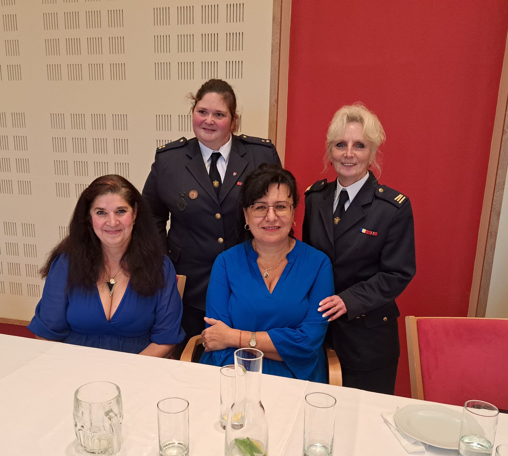 1a12a091-7c8e-42c3-bc13-fb9b61413ca8