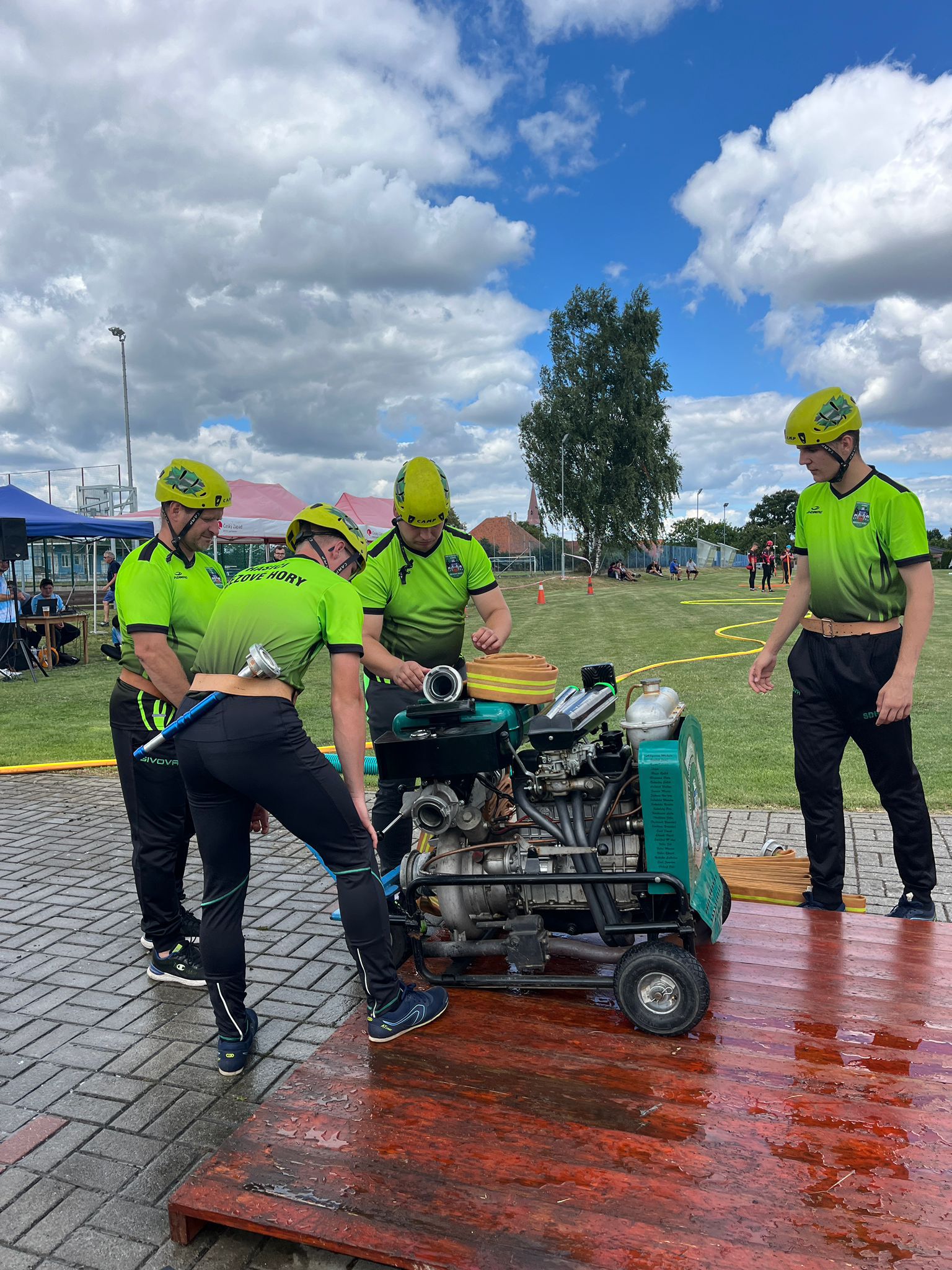 9ff23faf-6b32-42b1-bcd8-0f07ea61ba53