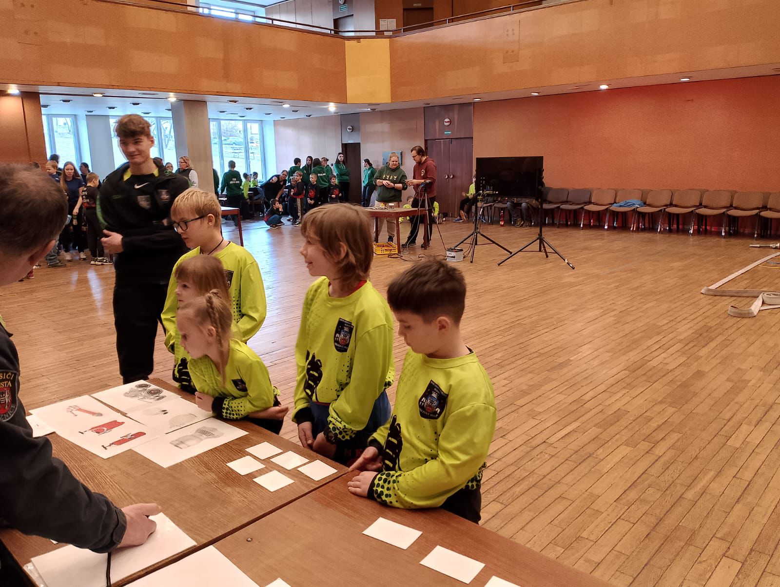 81fbc935-9930-44eb-a137-7f0ae4dd755c