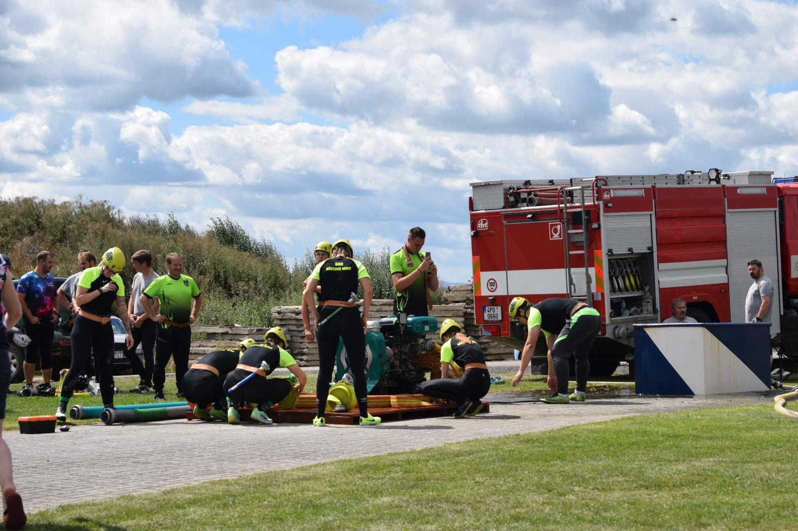 089dbaa3-3074-4d72-86a7-d3168b58c591