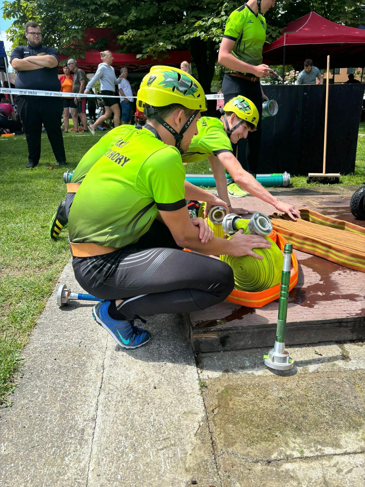 443b5826-62d3-4ff3-89d9-1541ee2dad54