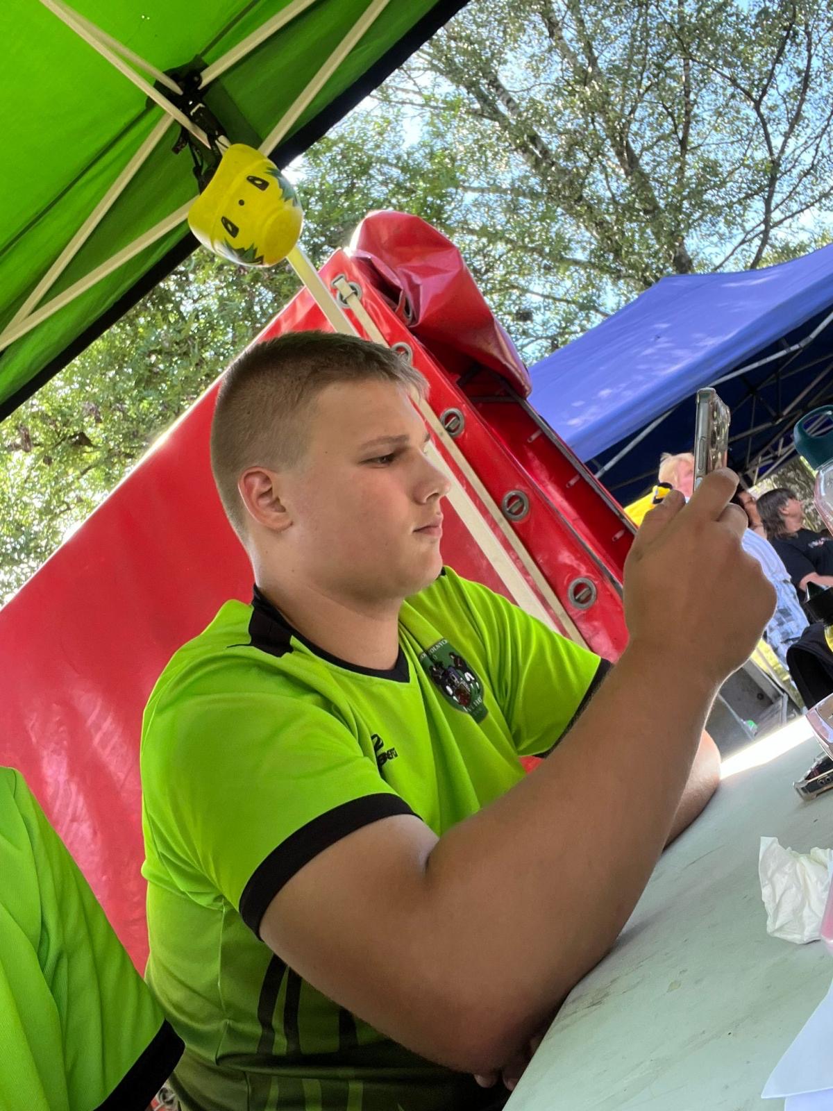 63a3f2bc-b31a-44d1-873b-9044ba435659